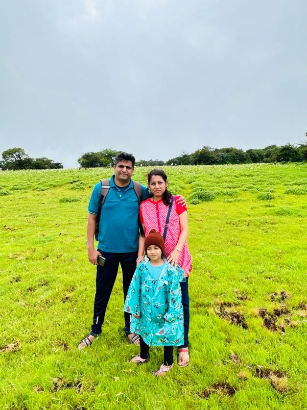 Kas Pathar One Day Tour from Pune with Sajjangad and Sangam Mahuli