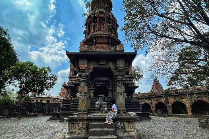 Kas Pathar One Day Tour from Pune with Sajjangad and Sangam Mahuli