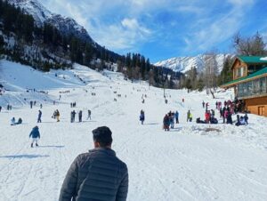 Manali Volvo Tour Package